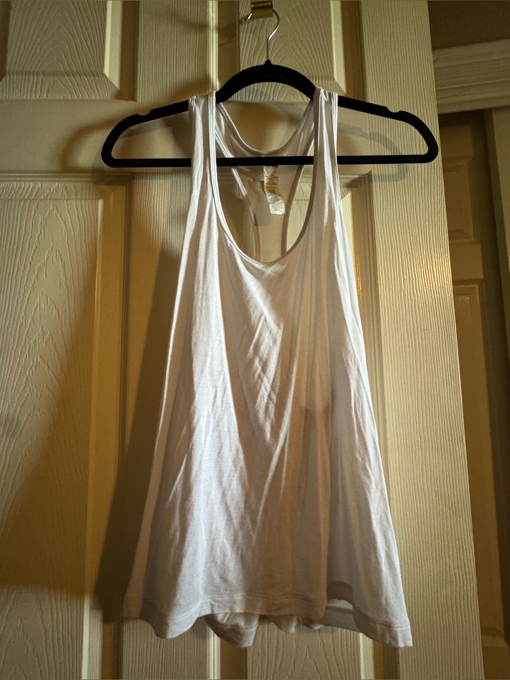 ALO Yoga White Racerback Tank Top - Picture 2 of 6